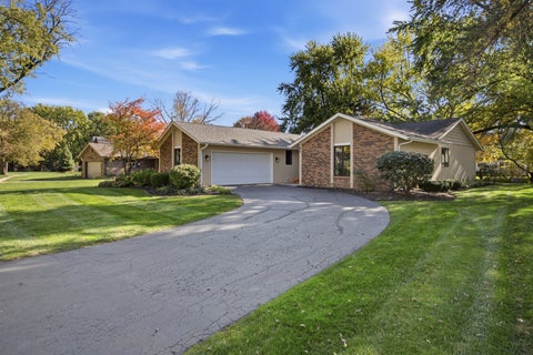 Tiny photo for 51 Winthrop New Road, Sugar Grove, IL 60554 (MLS # 12795270)