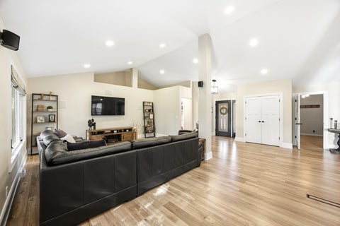 Tiny photo for 51 Winthrop New Road, Sugar Grove, IL 60554 (MLS # 12795270)
