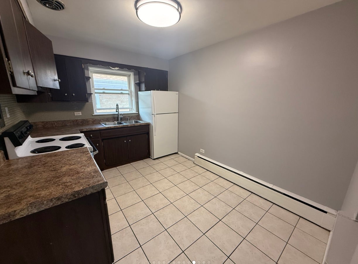 3112 Calwagner Street 1E