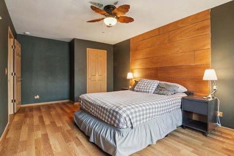 Tiny photo for 225 Foxhead Court #B, Bolingbrook, IL 60440 (MLS # 12612396)