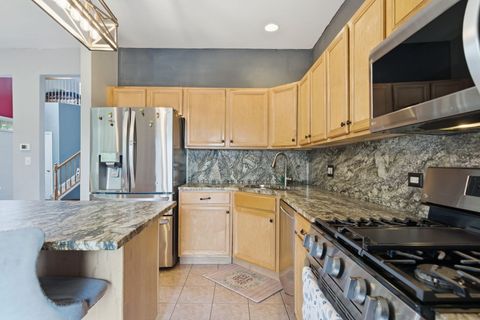 Tiny photo for 2021 CYPRESS Court, Glendale Heights, IL 60139 (MLS # 12602093)