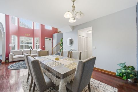 Tiny photo for 2021 CYPRESS Court, Glendale Heights, IL 60139 (MLS # 12602093)