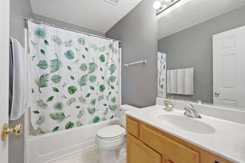 Tiny photo for 2021 CYPRESS Court, Glendale Heights, IL 60139 (MLS # 12602093)