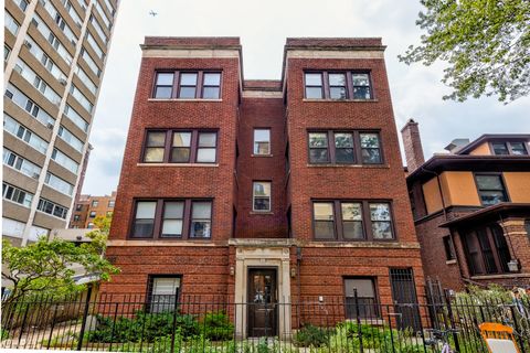 863 W Carmen Avenue 1B Chicago IL 60640