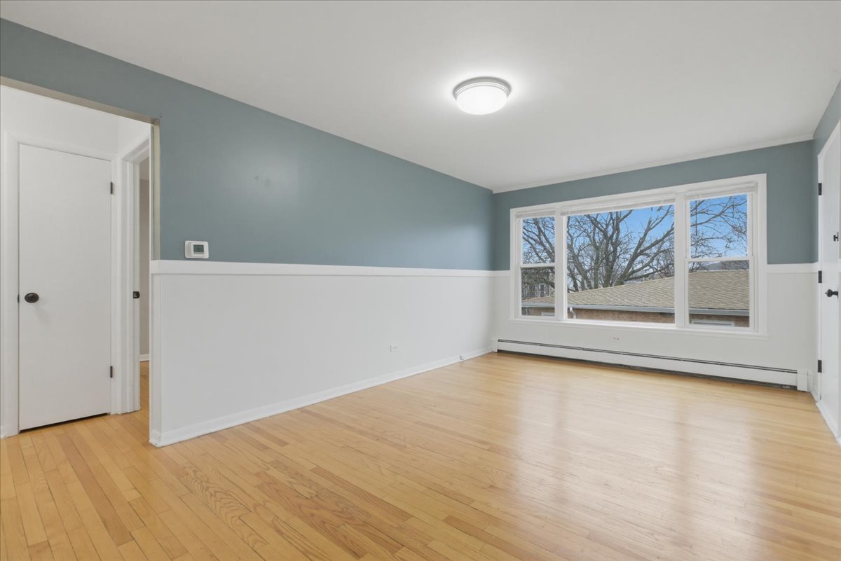 8921 S Cottage Grove Avenue 3E