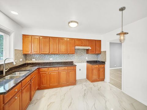 Tiny photo for 22248 Karlov Avenue, Richton Park, IL 60471 (MLS # 12521003)