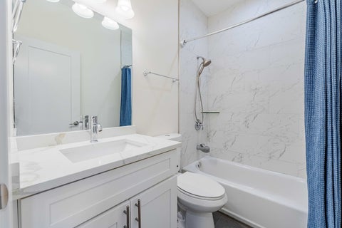 Tiny photo for 3239 S Stewart Avenue, Chicago, IL 60616 (MLS # 12768077)