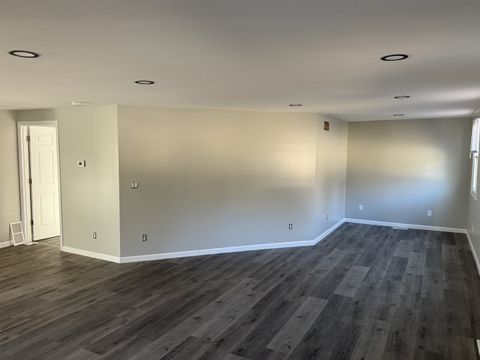 Tiny photo for 331 W Lincoln Street, Utica, IL 61373 (MLS # 12595752)