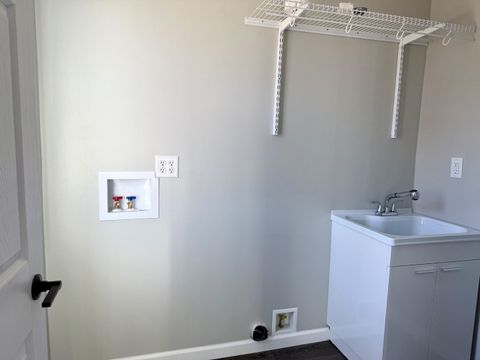 Tiny photo for 331 W Lincoln Street, Utica, IL 61373 (MLS # 12595752)