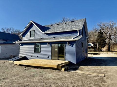 Tiny photo for 331 W Lincoln Street, Utica, IL 61373 (MLS # 12595752)