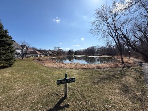 Tiny photo for 790 Regina Court #790, Woodstock, IL 60098 (MLS # 12589512)