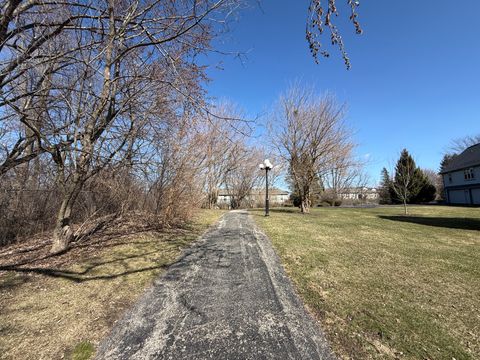 Tiny photo for 790 Regina Court #790, Woodstock, IL 60098 (MLS # 12589512)