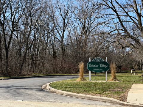 Tiny photo for 790 Regina Court #790, Woodstock, IL 60098 (MLS # 12589512)