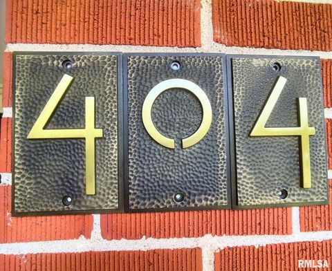 Tiny photo for 404 S ORCHARD Drive, Carbondale, IL 62901 (MLS # EB459988)