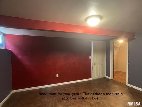 Tiny photo for 404 S ORCHARD Drive, Carbondale, IL 62901 (MLS # EB459988)