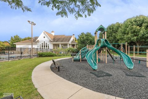 Tiny photo for 3928 Kristen Court, Plano, IL 60545 (MLS # 12496632)