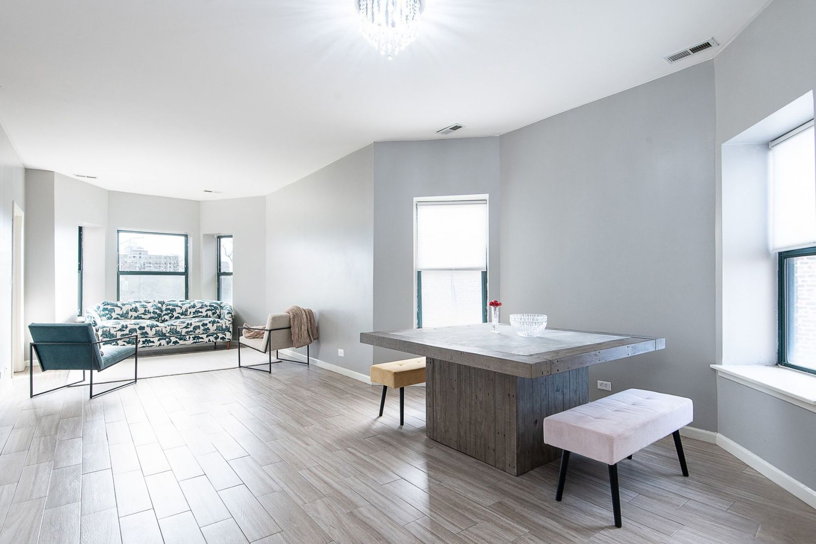 120 N Keeler Avenue 3