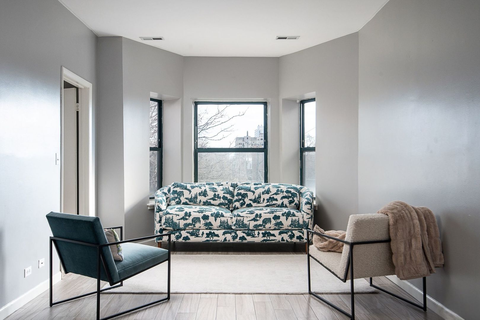 120 N Keeler Avenue 3