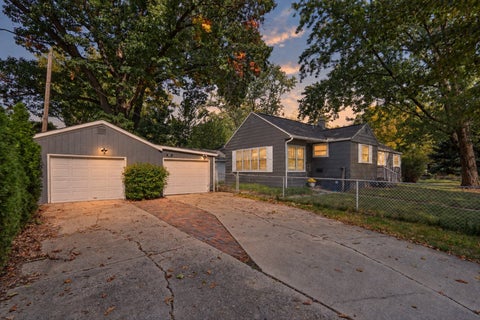 Tiny photo for 801 N Busey Avenue, Urbana, IL 61801 (MLS # 12782594)