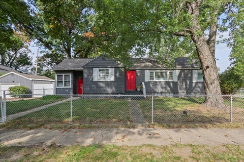 Tiny photo for 801 N Busey Avenue, Urbana, IL 61801 (MLS # 12782594)