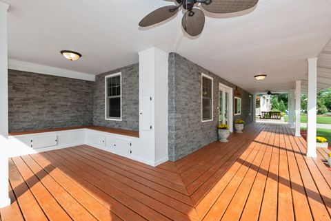 Tiny photo for 13942 Long Avenue, Crestwood, IL 60418 (MLS # 12482562)