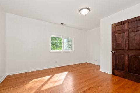 Tiny photo for 13942 Long Avenue, Crestwood, IL 60418 (MLS # 12482562)