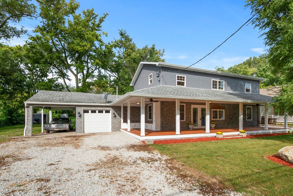 Photo for 13942 Long Avenue, Crestwood, IL 60418 (MLS # 12482562)