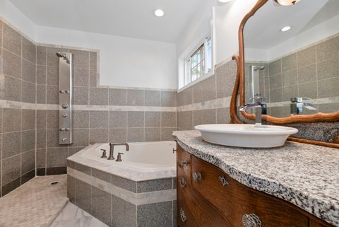 Tiny photo for 13942 Long Avenue, Crestwood, IL 60418 (MLS # 12482562)