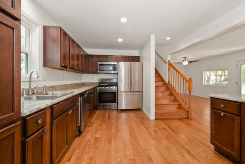 Tiny photo for 13942 Long Avenue, Crestwood, IL 60418 (MLS # 12482562)