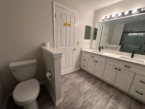 Tiny photo for 1008 Victoria Drive, Fox River Grove, IL 60021 (MLS # 12562658)