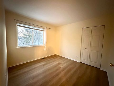 Tiny photo for 1008 Victoria Drive, Fox River Grove, IL 60021 (MLS # 12562658)