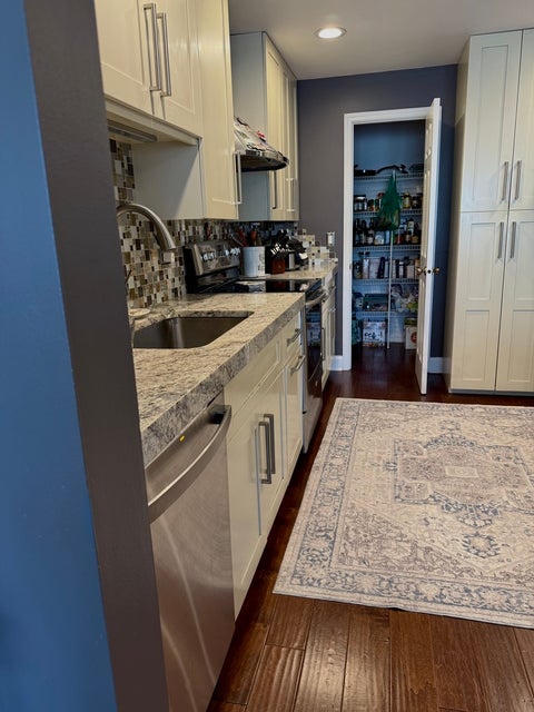 Tiny photo for 1404 Plum Court #C, Mount Prospect, IL 60056 (MLS # 12790301)