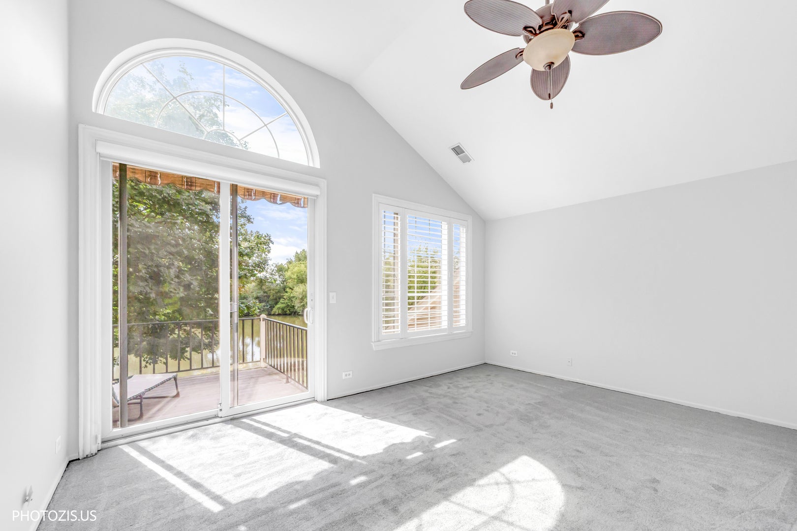 30W111 Fairfax Court 30w111