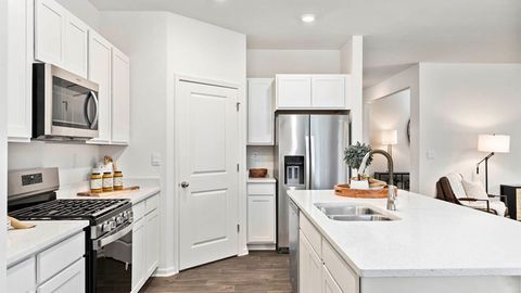 Tiny photo for 17551 W Windemere Circle, Lockport, IL 60441 (MLS # 12600725)