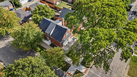 Tiny photo for 6201 S MEADE Avenue, Chicago, IL 60638 (MLS # 12510783)