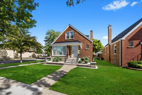 Tiny photo for 6201 S MEADE Avenue, Chicago, IL 60638 (MLS # 12510783)
