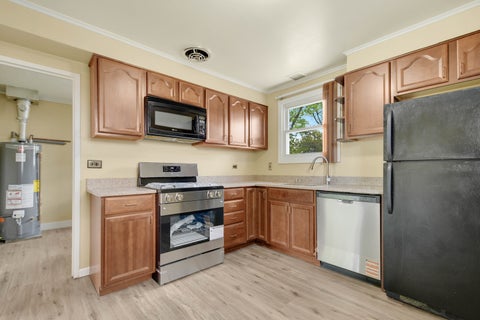 Tiny photo for 273 Mohawk Street, Park Forest, IL 60466 (MLS # 12747967)