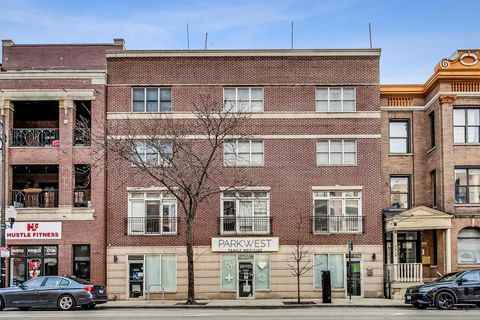 2623 N Halsted Street Chicago IL 60614