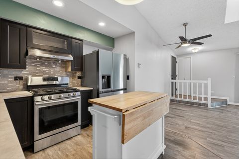 Tiny photo for 2713 Northcreek Drive #5, Woodridge, IL 60517 (MLS # 12543289)