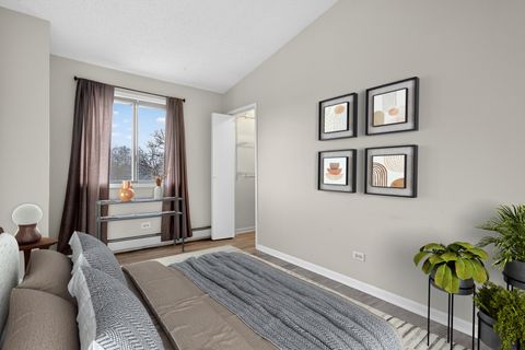 Tiny photo for 2713 Northcreek Drive #5, Woodridge, IL 60517 (MLS # 12543289)