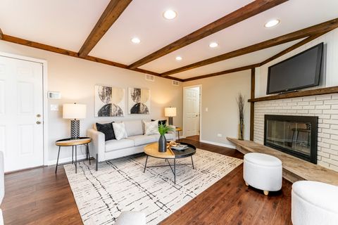 Tiny photo for 121 N Glendale Avenue, Barrington, IL 60010 (MLS # 12601597)