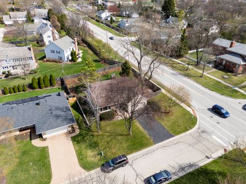 Tiny photo for 121 N Glendale Avenue, Barrington, IL 60010 (MLS # 12601597)