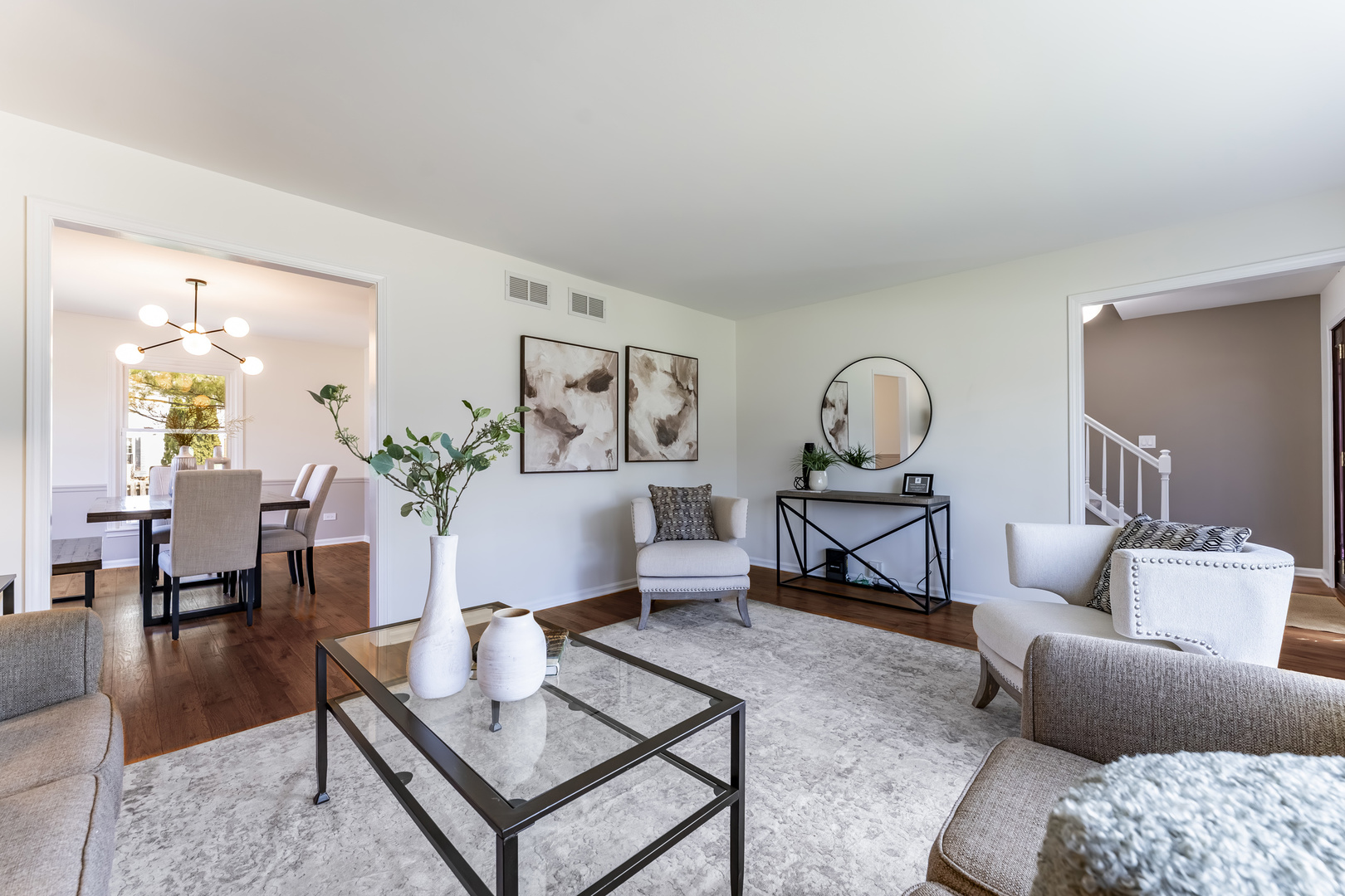 121 N Glendale Avenue