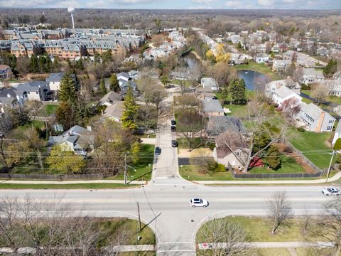 Tiny photo for 121 N Glendale Avenue, Barrington, IL 60010 (MLS # 12601597)