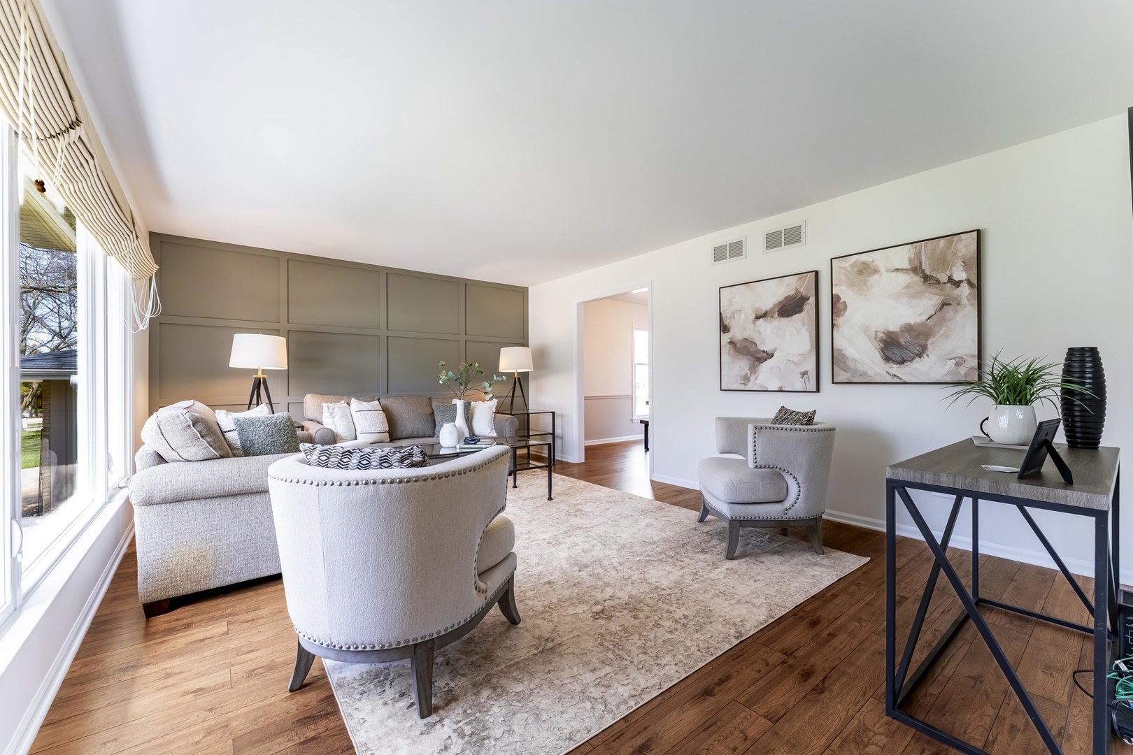 121 N Glendale Avenue