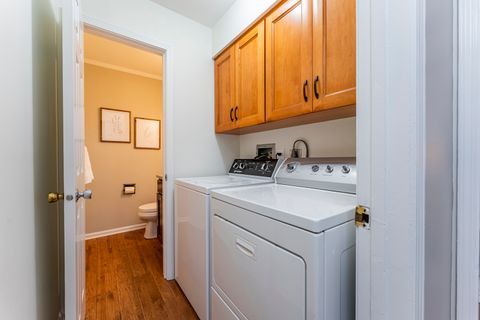 Tiny photo for 121 N Glendale Avenue, Barrington, IL 60010 (MLS # 12601597)