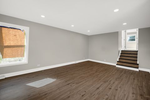 Tiny photo for 2904 140th Street, Blue Island, IL 60406 (MLS # 12492164)