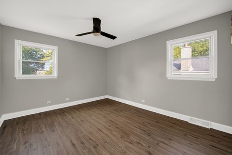 Tiny photo for 2904 140th Street, Blue Island, IL 60406 (MLS # 12492164)