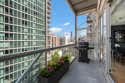 Tiny photo for 653 N Kingsbury Street #1103, Chicago, IL 60654 (MLS # 12688932)