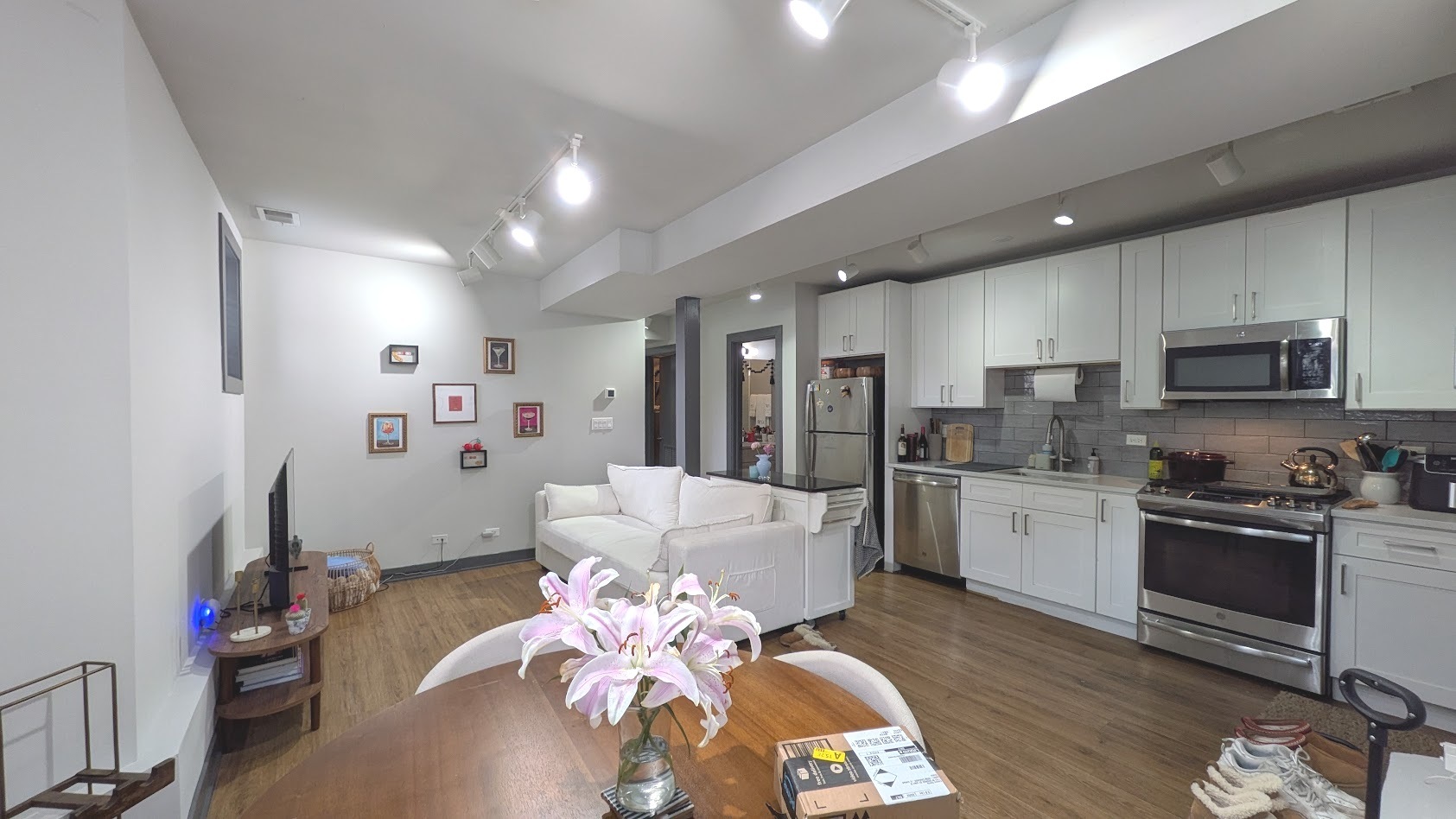 1101 W George Street G